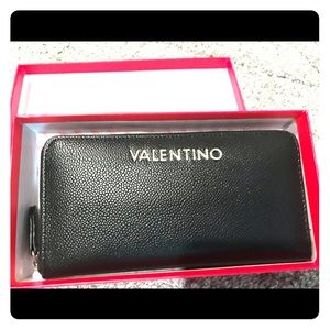 Valentino Zippered Leather Wallet - Very Classy!